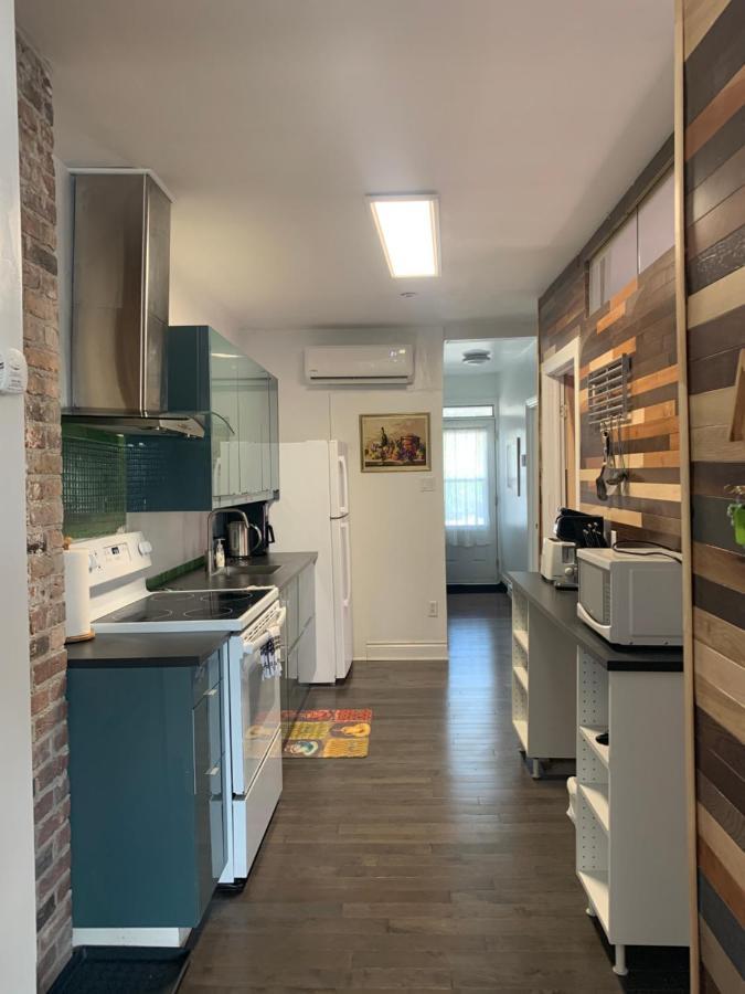 Le 2316-1 Un Apartment Saint-Hyacinthe Ngoại thất bức ảnh