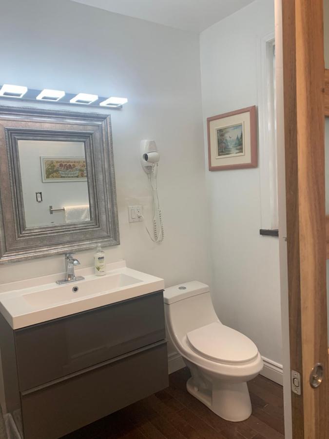 Le 2316-1 Un Apartment Saint-Hyacinthe Ngoại thất bức ảnh