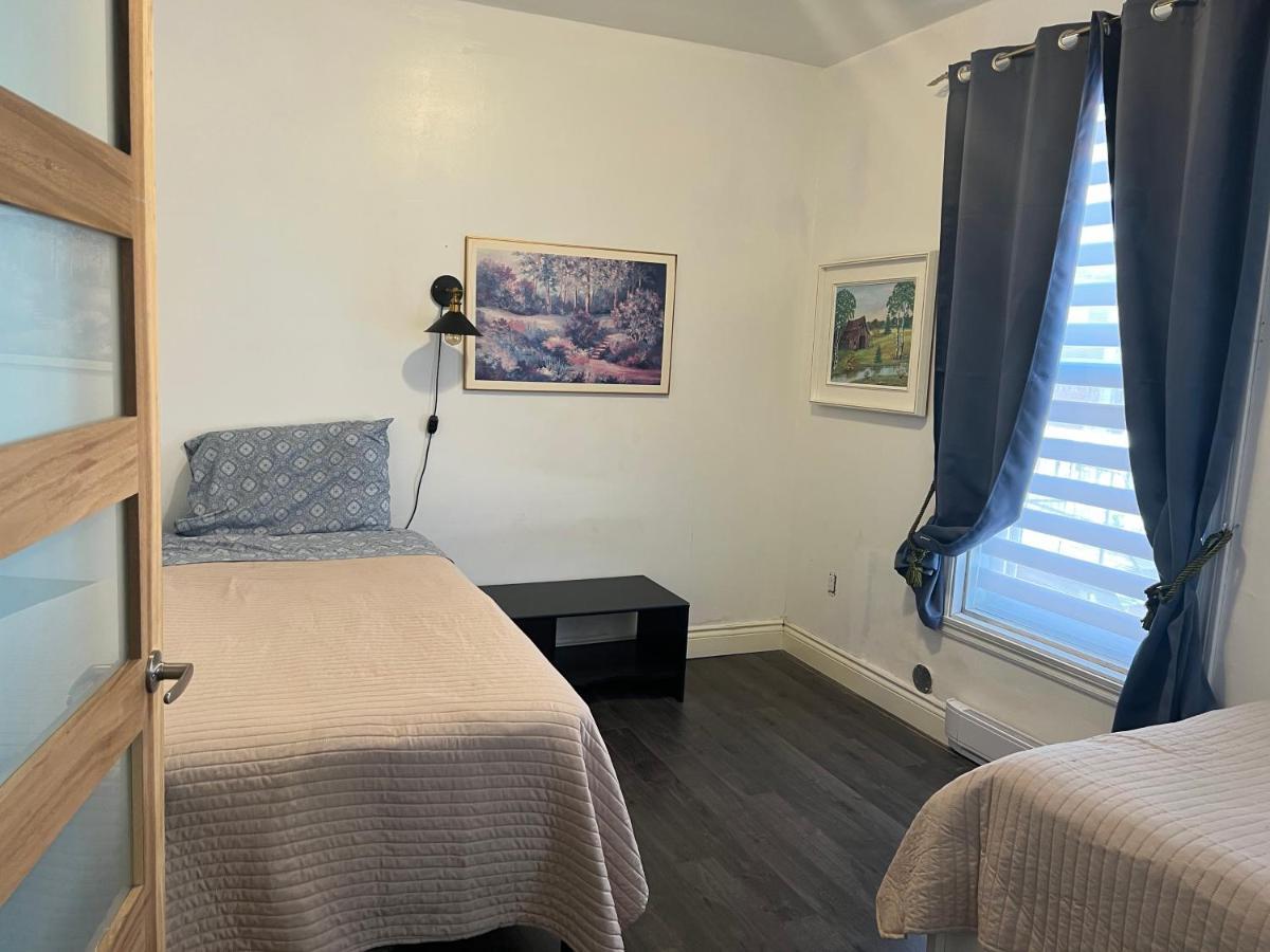 Le 2316-1 Un Apartment Saint-Hyacinthe Ngoại thất bức ảnh